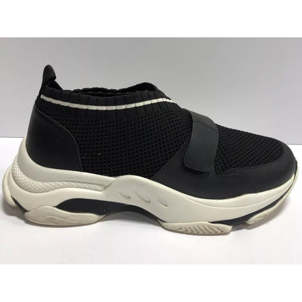 Steve Madden Women’s Medina Black Sneakers, Size 9 M.